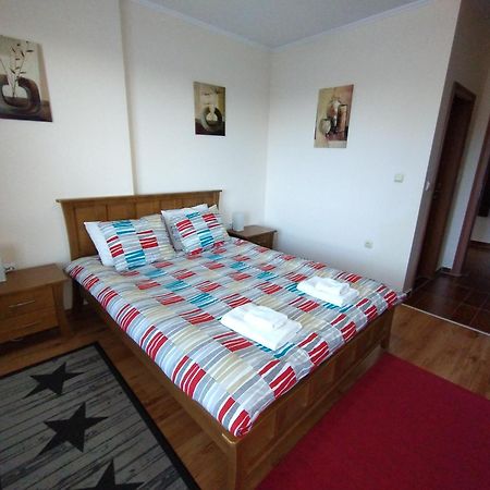 Cedar Lodge 4 Self-Catered Apartment Bansko Exterior foto